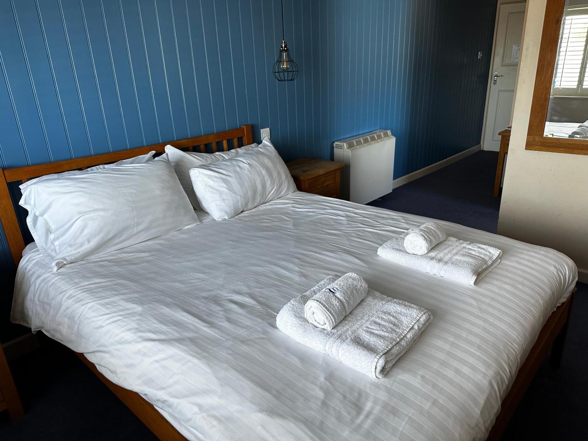 Castle Hotel Aberaeron Exterior foto